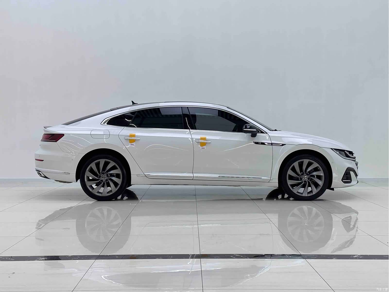Volkswagen CC, 2024 все фото