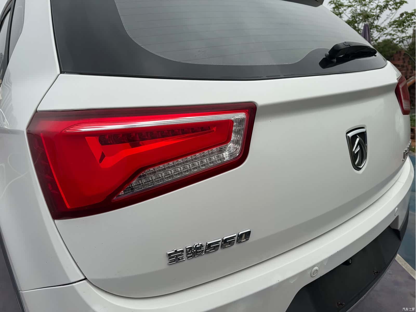 Wuling 560, 2016 12