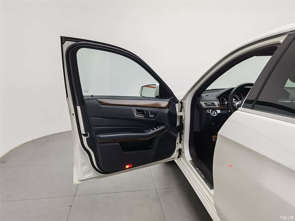 Mercedes-Benz E-Class, 2014 8