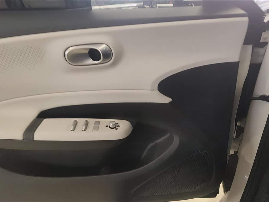 Dongfeng Nammi Nano 01