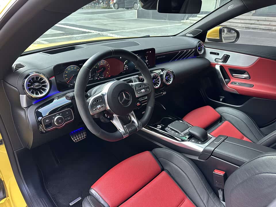 Mercedes-Benz CLA AMG