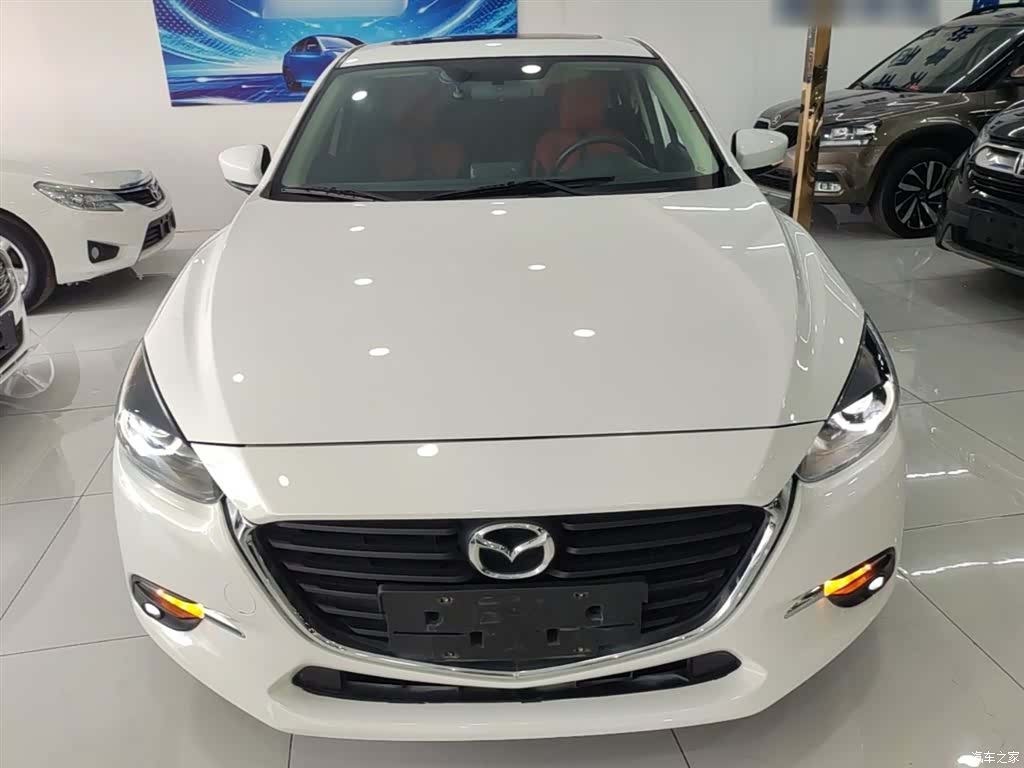 Mazda Mazda3, 2019 3