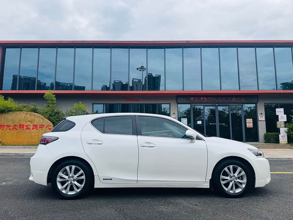 Lexus CT