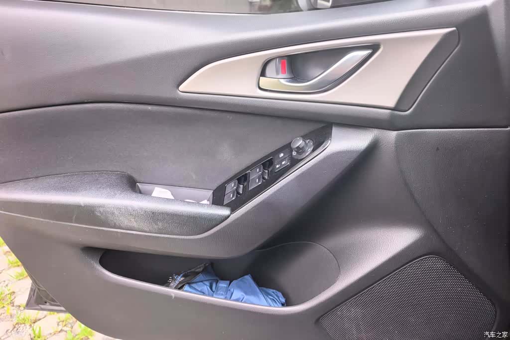 Mazda Mazda3, 2018 7