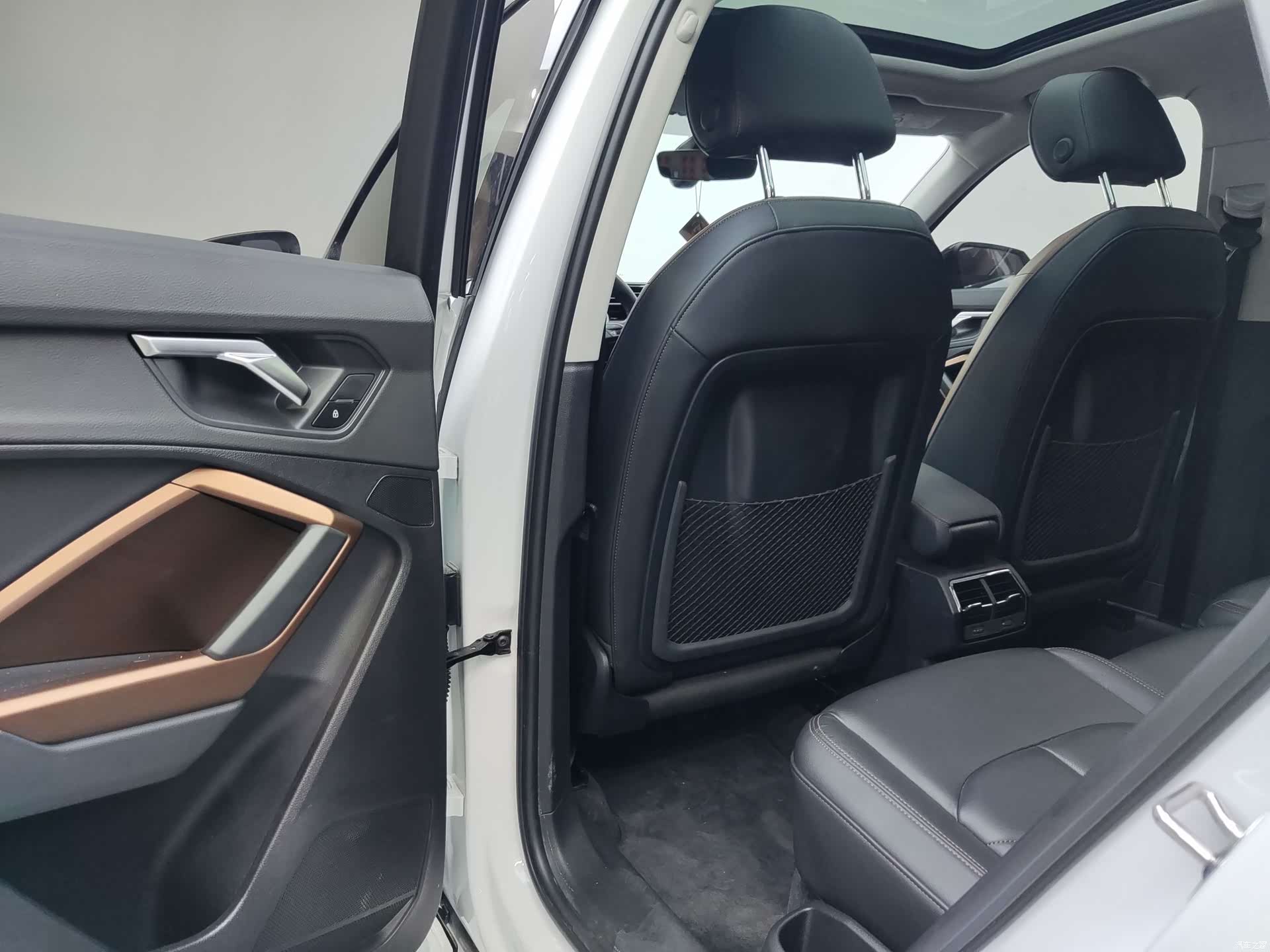 Audi Q3, 2022 17