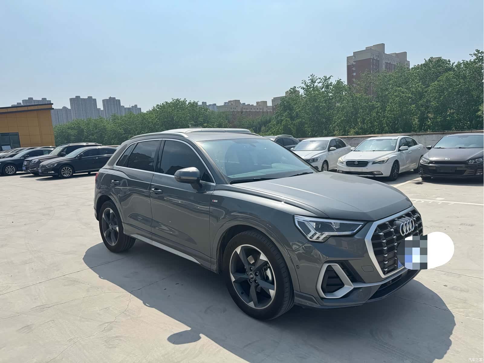 Audi Q3, 2023 3