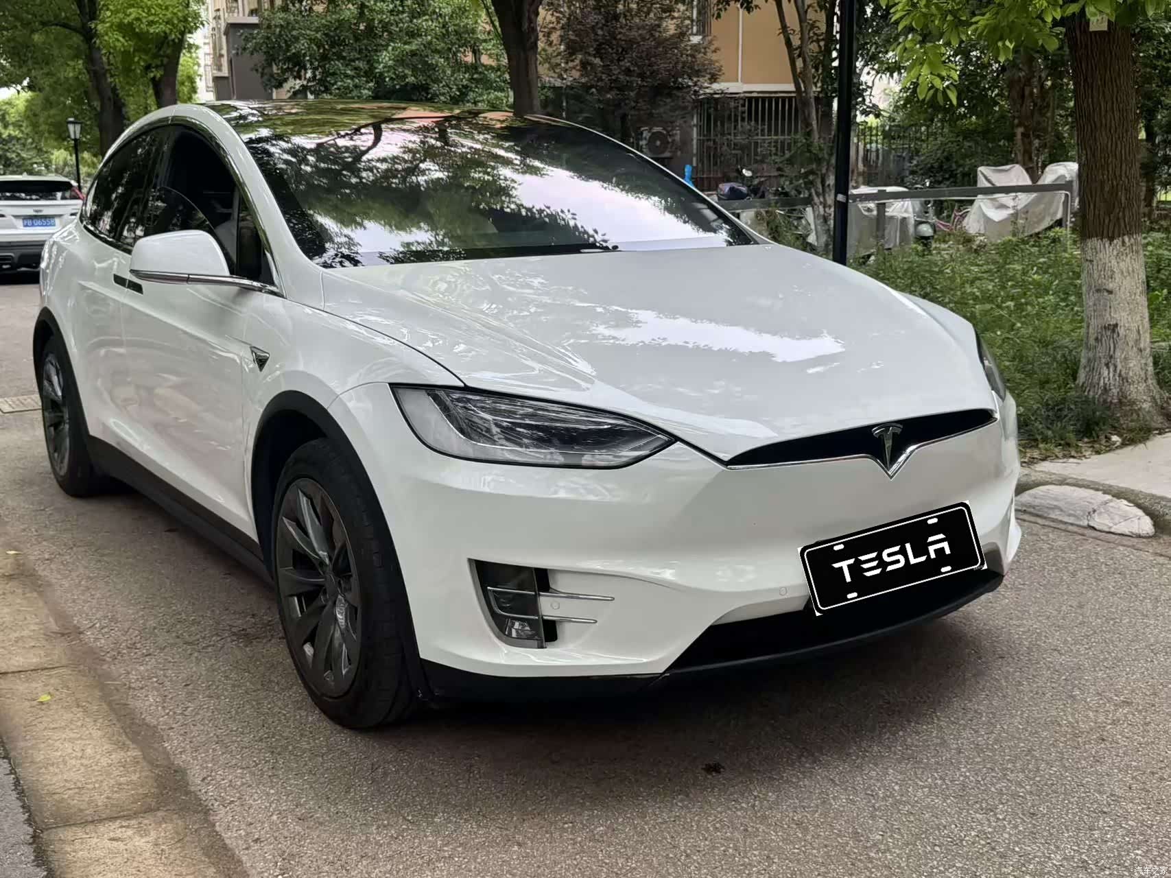 Tesla Model X, 2018 3