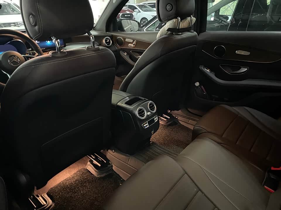 Mercedes-Benz GLC Mercedes-Benz GLC