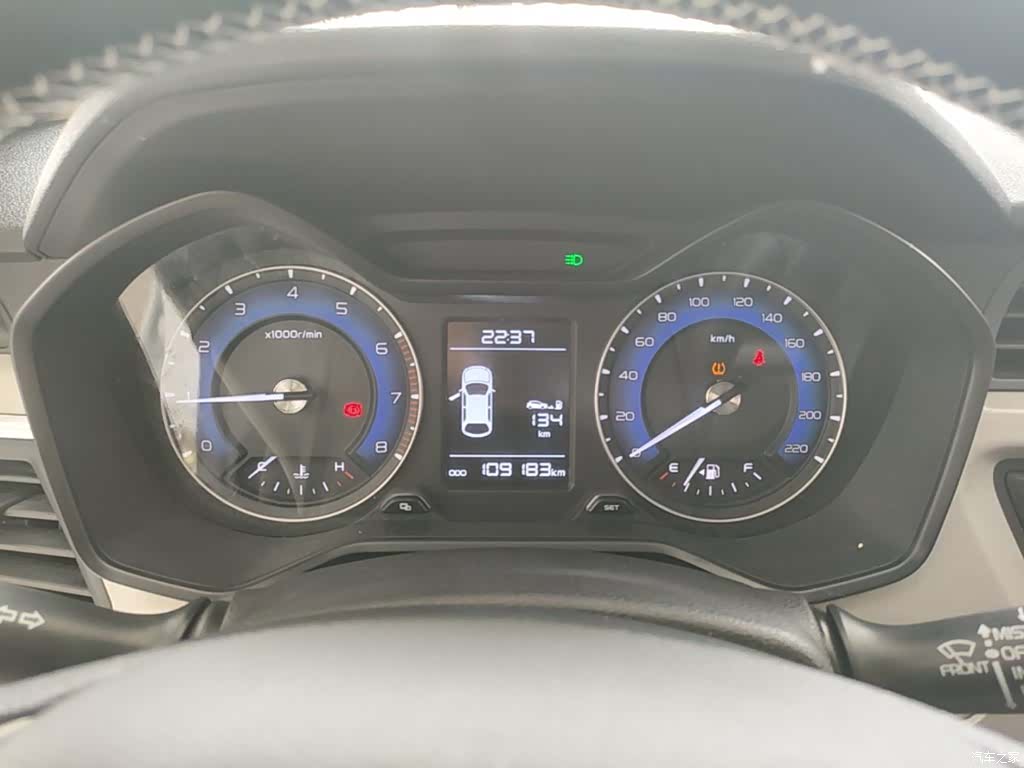Geely X3, 2021 12