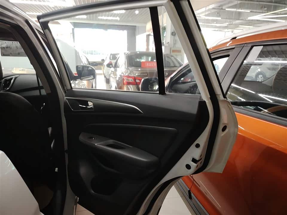 Changan CS75