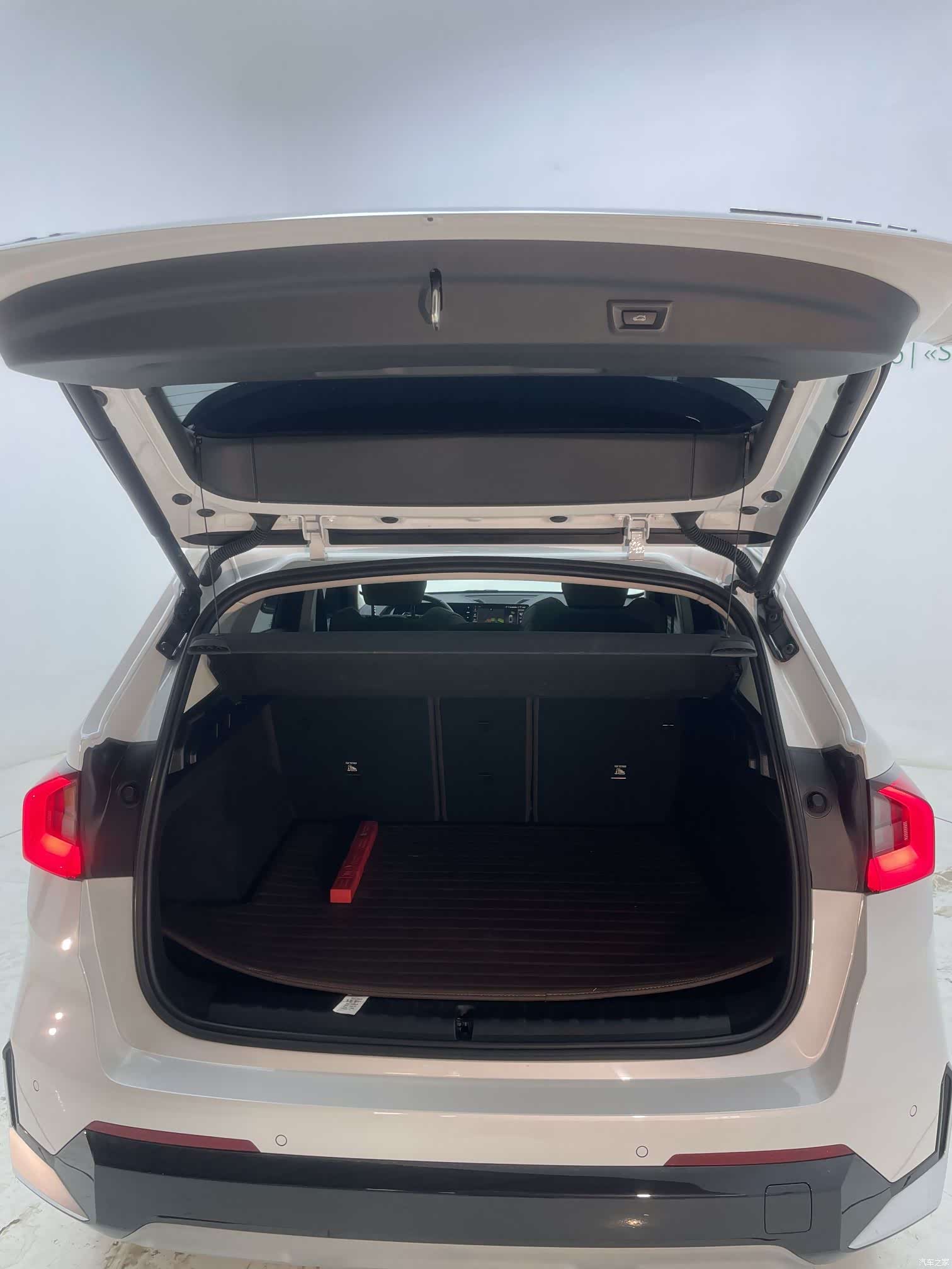 BMW X1, 2025 25