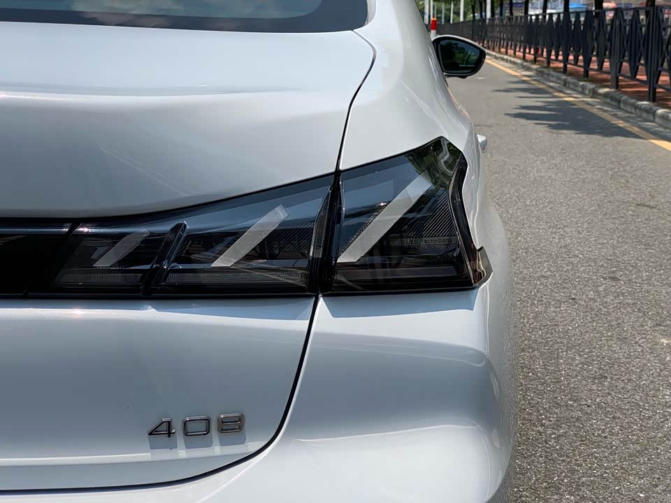Peugeot 408 Peugeot 408