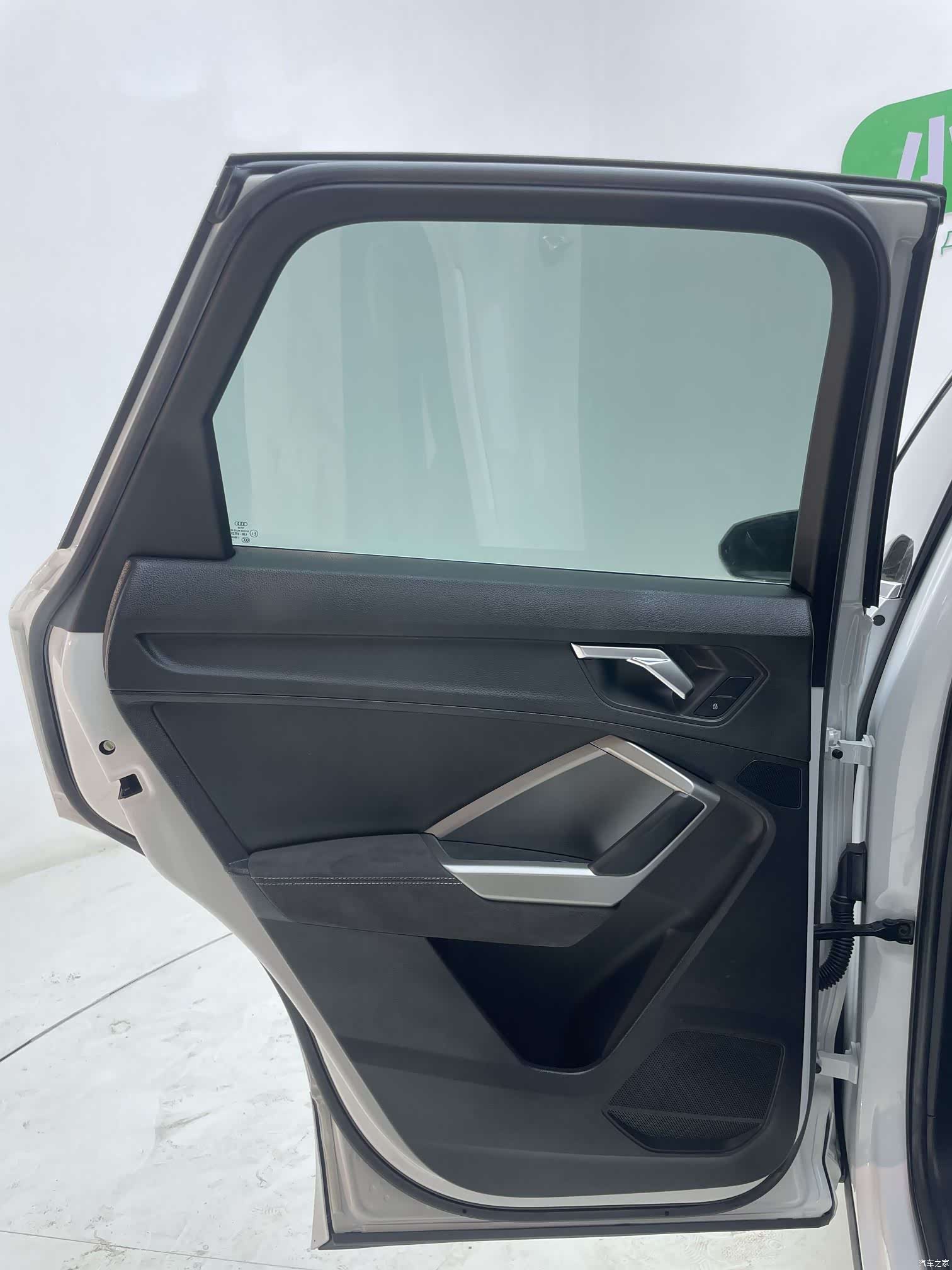 Audi Q3, 2022 9
