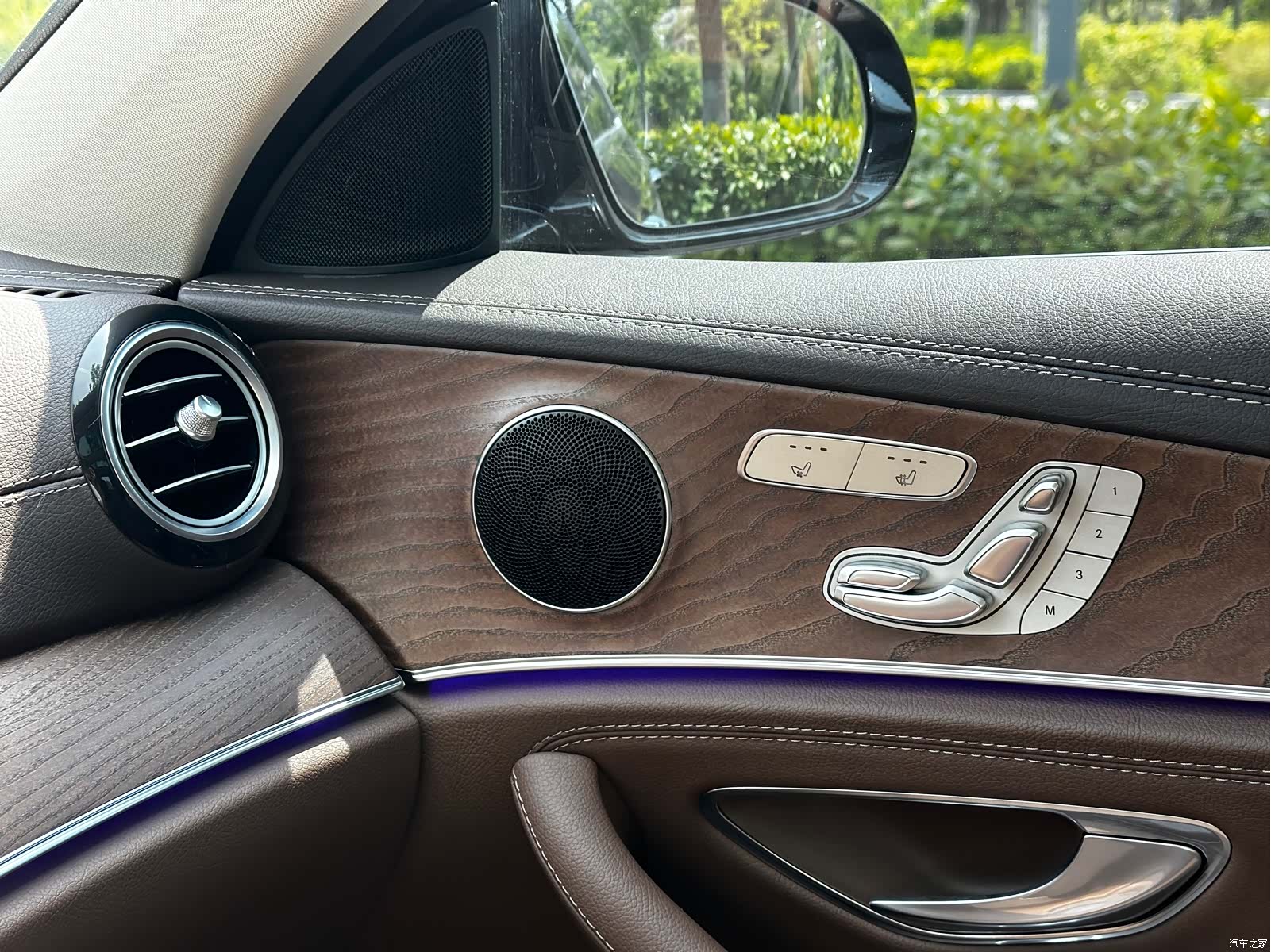 Mercedes-Benz E-Class, 2021 13