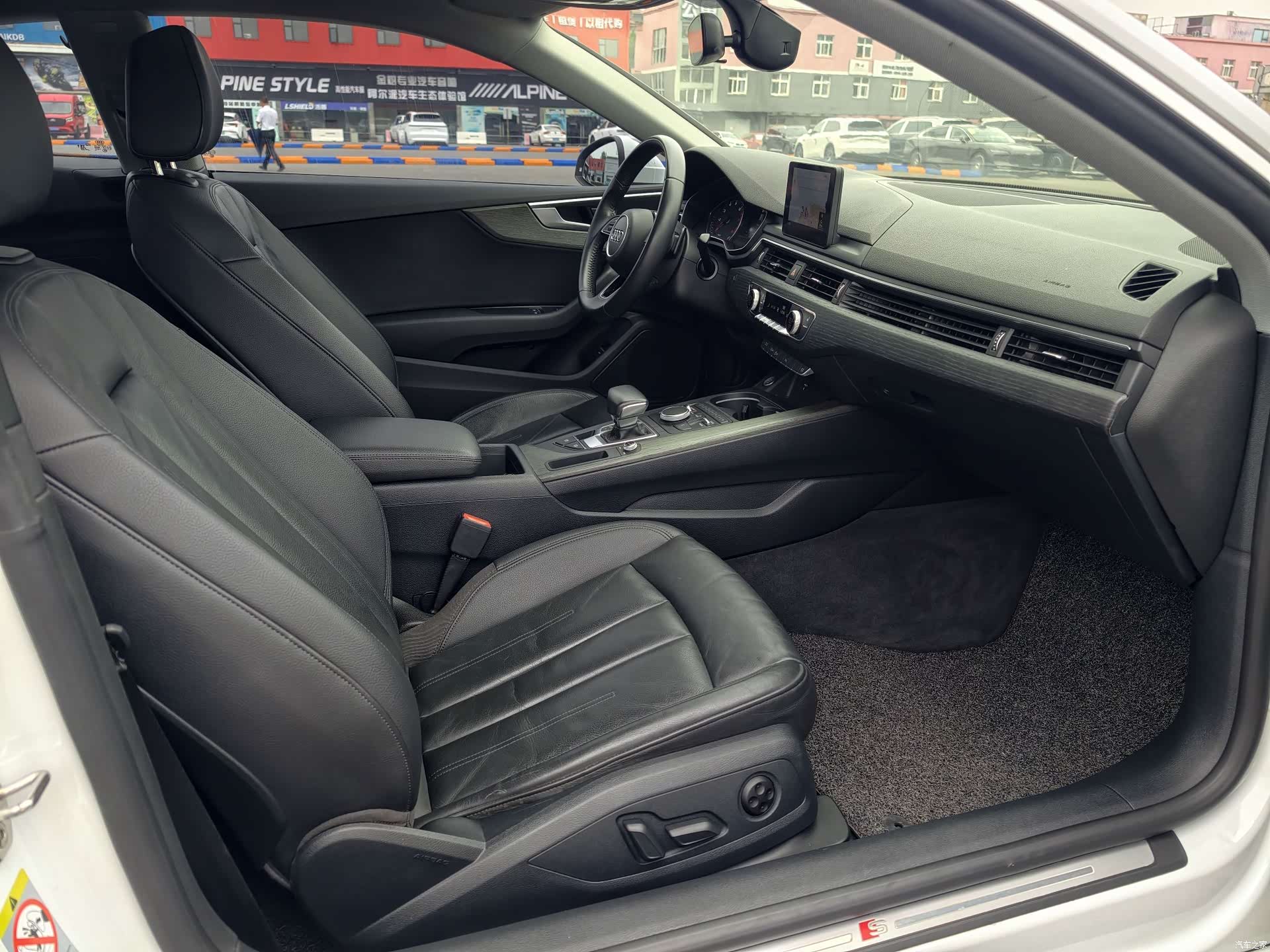Audi A5, 2019 10