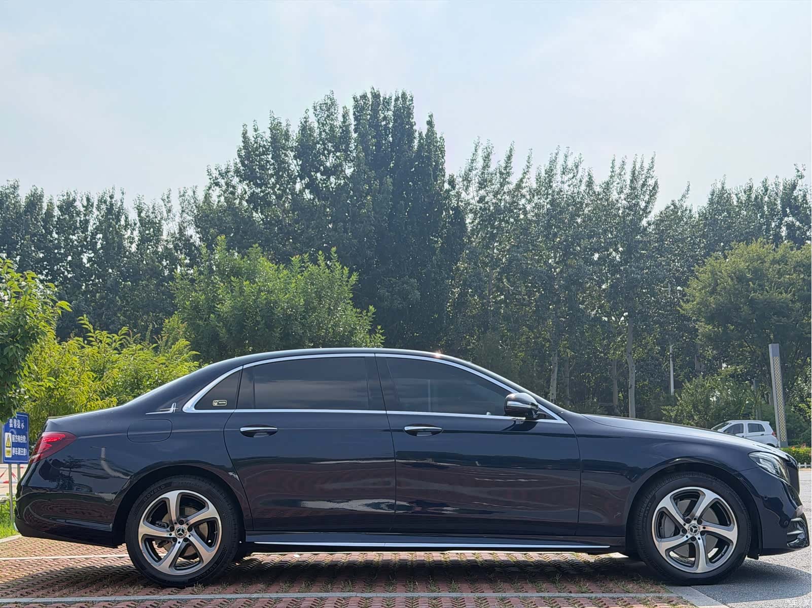 Mercedes-Benz E-Class, 2019 7