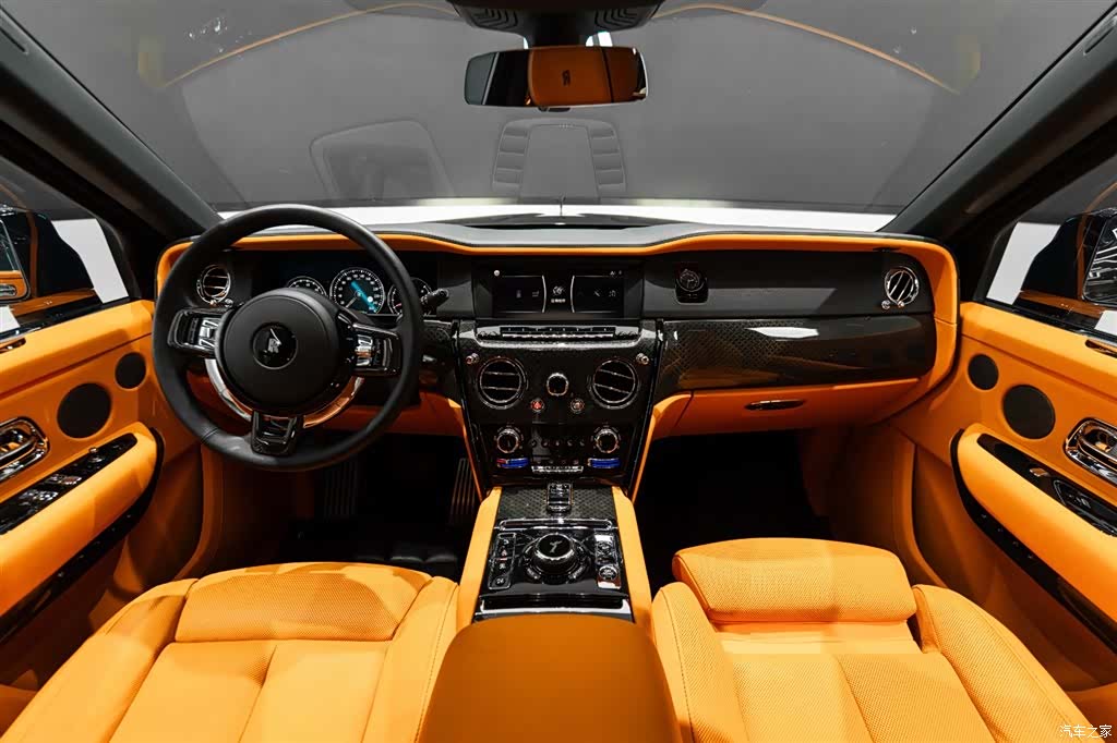 Rolls-Royce Cullinan, 2021 10