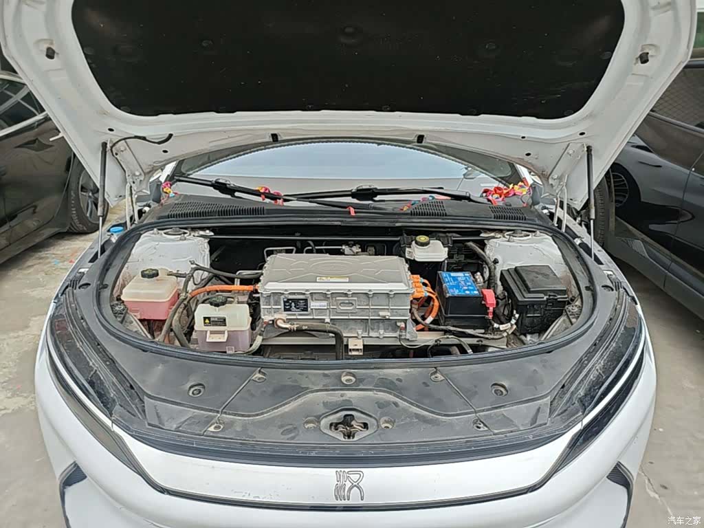 BYD Han, 2023 20