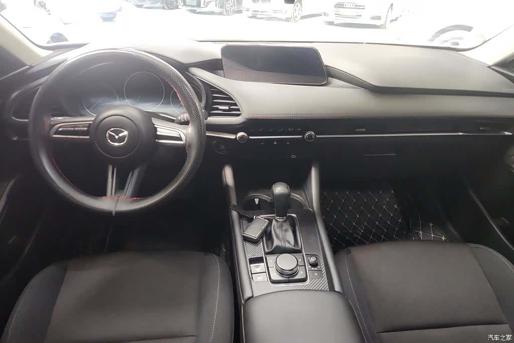 Mazda Mazda3, 2022 12