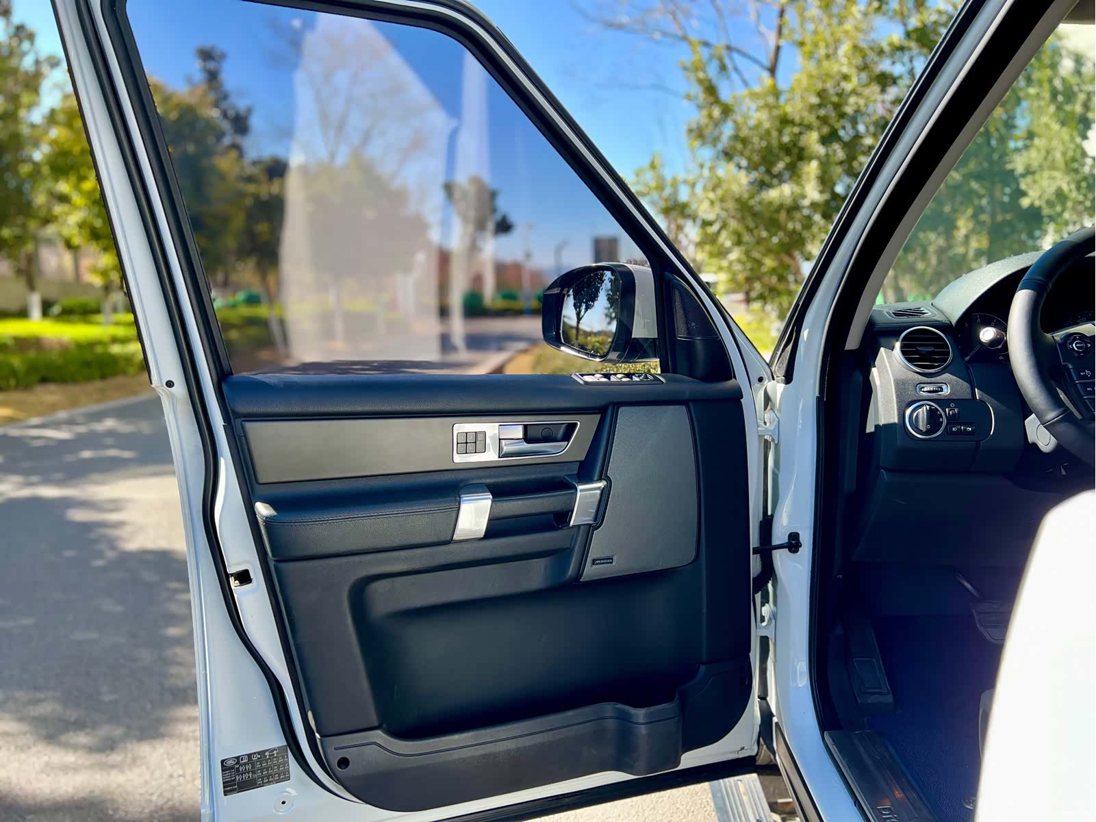 Land Rover Discovery, 2017 16