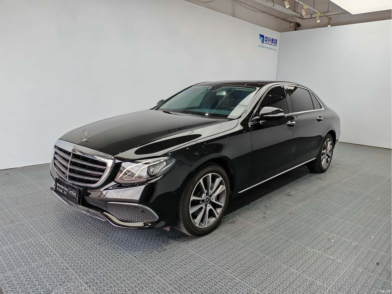 Mercedes-Benz E-Class, 2019 1