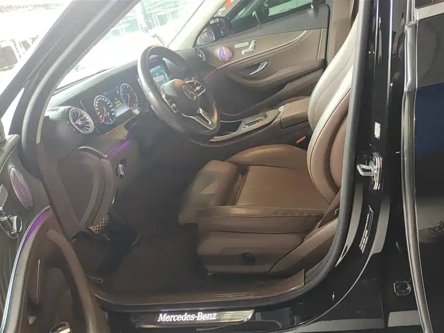 Mercedes-Benz E-class Mercedes-Benz E-class
