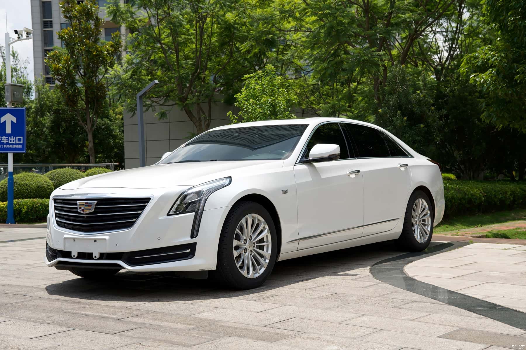 Cadillac CT6, 2018 1