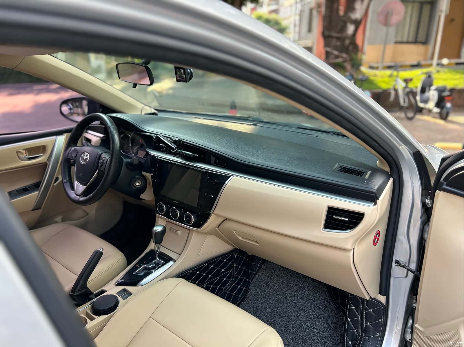 Toyota Corolla, 2017 29