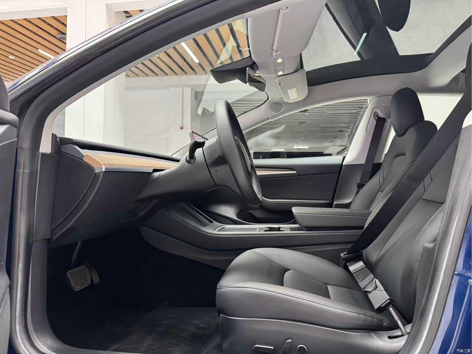 Tesla Model 3, 2021 10