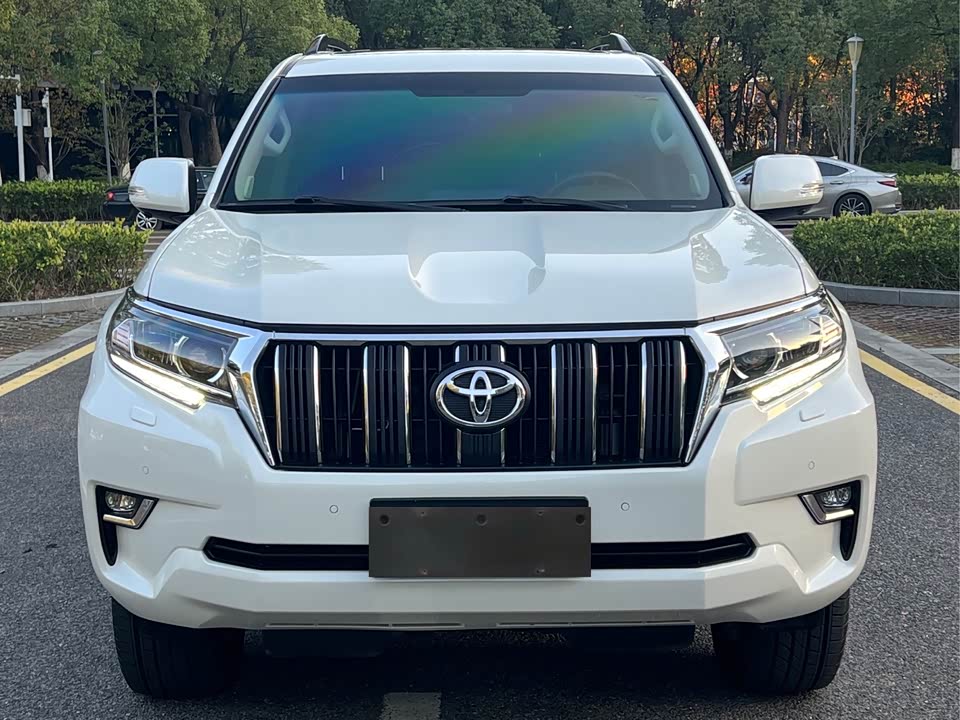 Toyota Prado