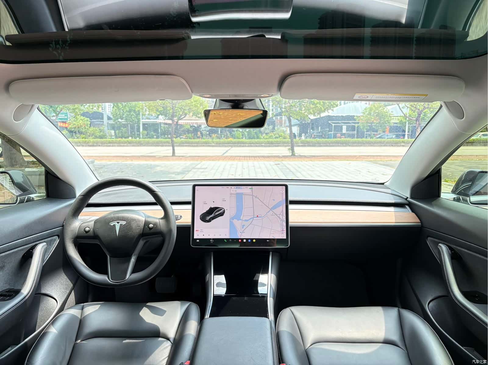 Tesla Model 3, 2020 все фото