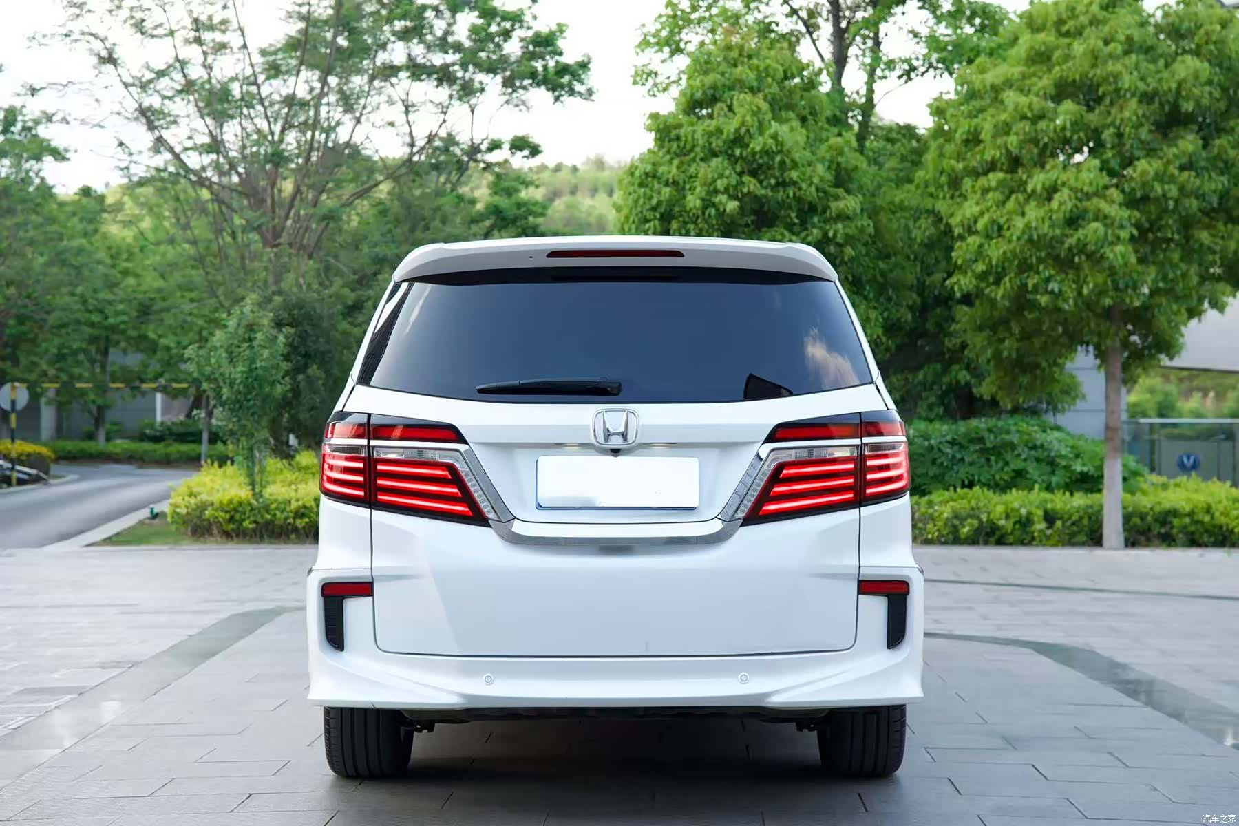 Honda Elysion, 2018 22