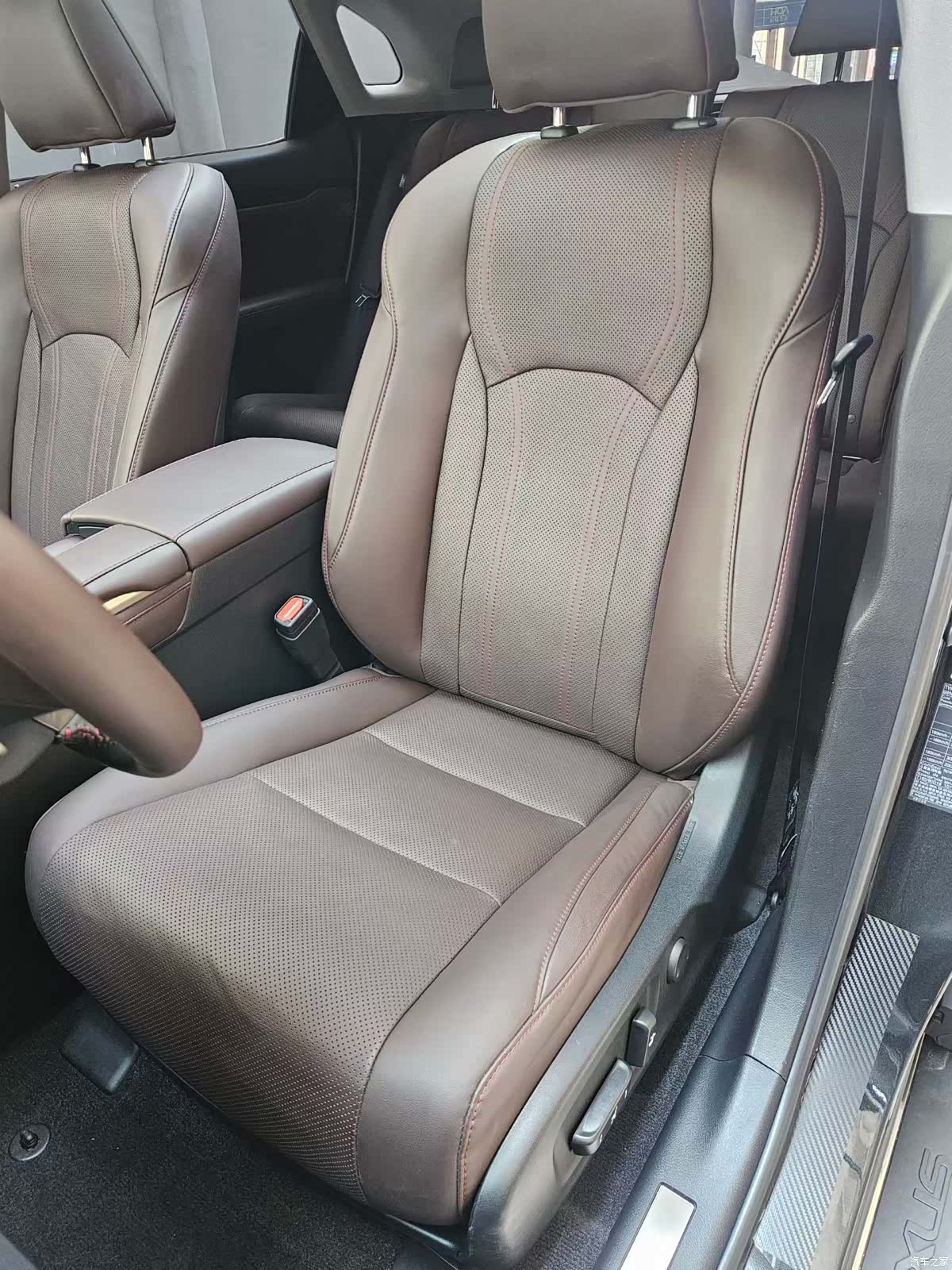 Lexus RX, 2020 8