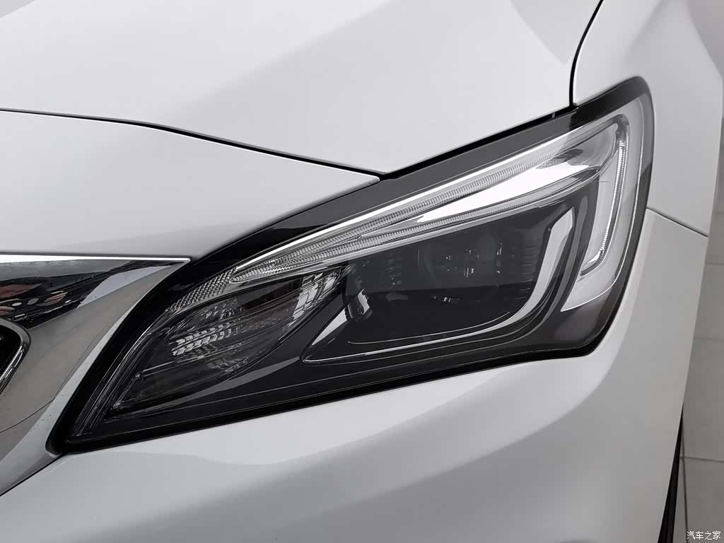 Buick Verano, 2019 7