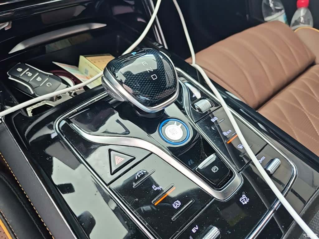 BYD Tang, 2021 14