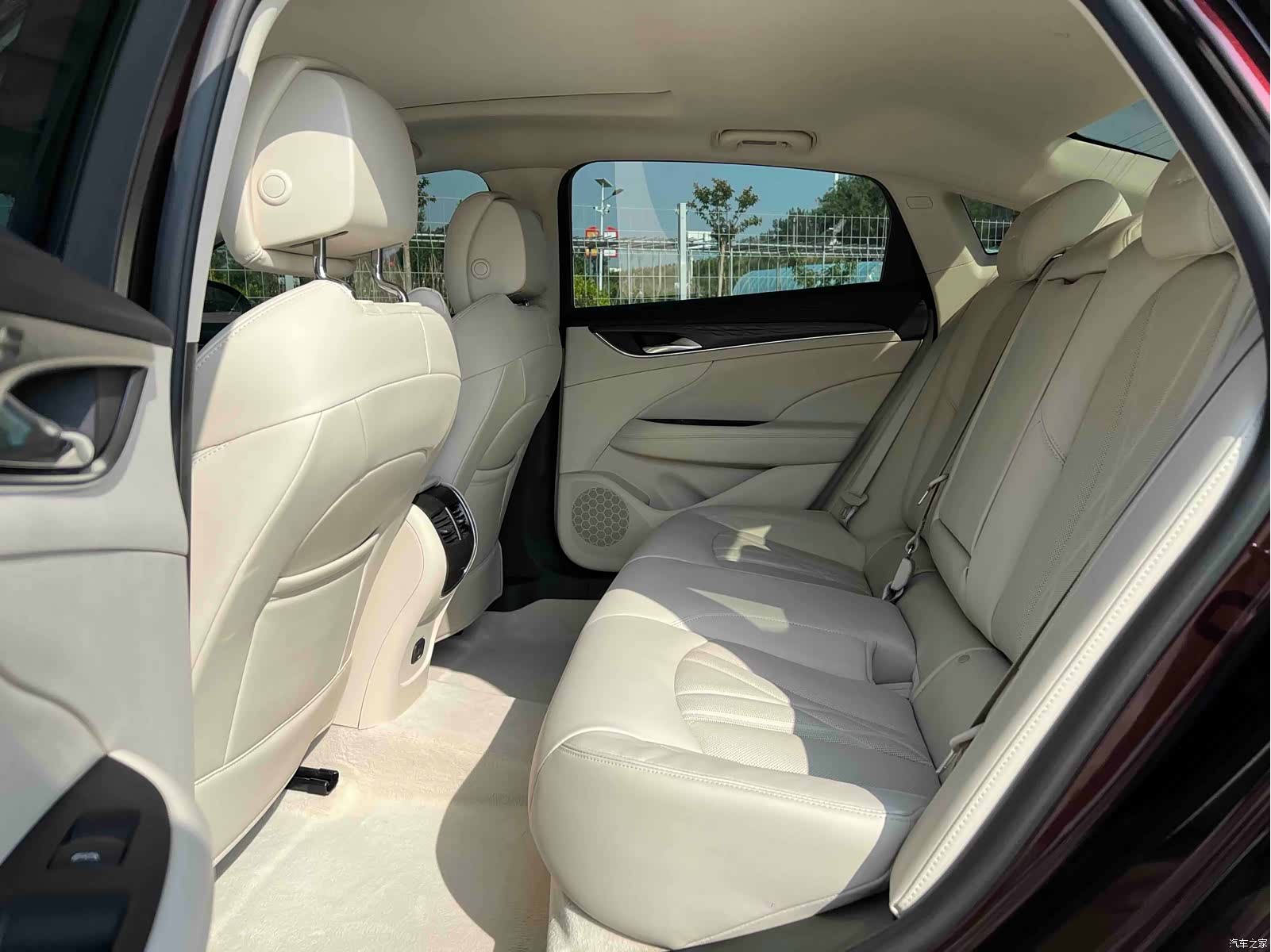 Buick LaCrosse, 2021 6