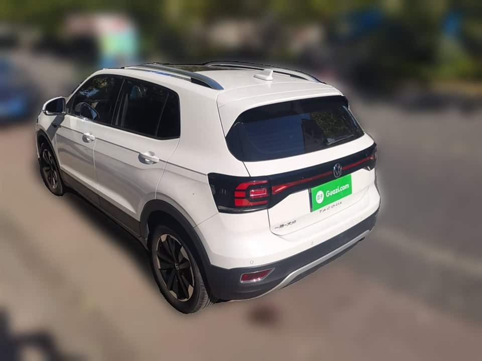 Volkswagen Exploring the shadow