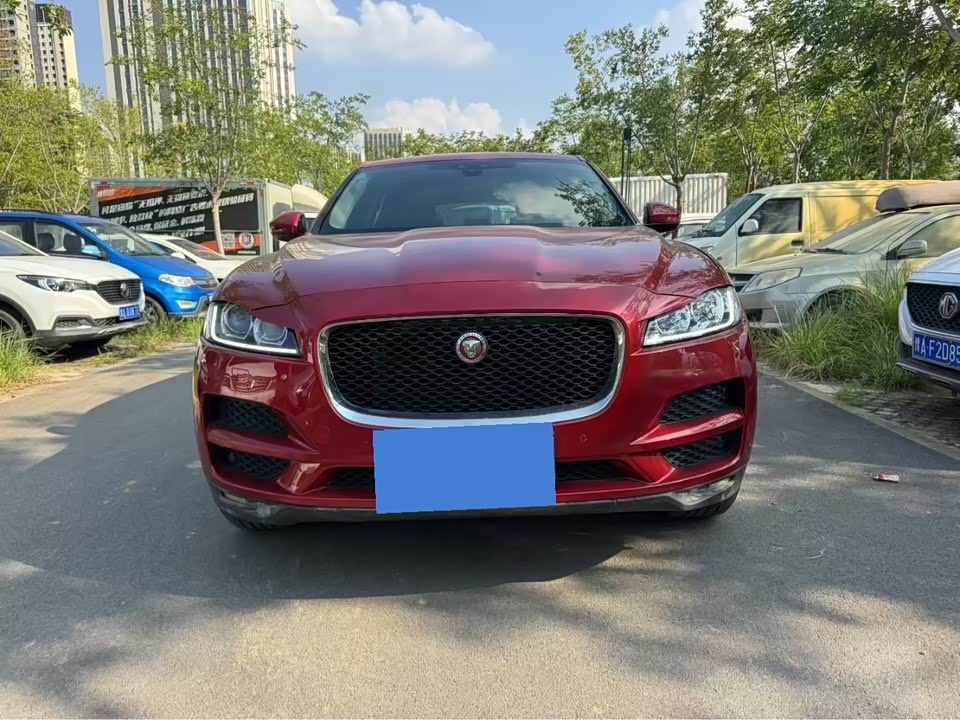 Jaguar F-PACE Jaguar F-PACE