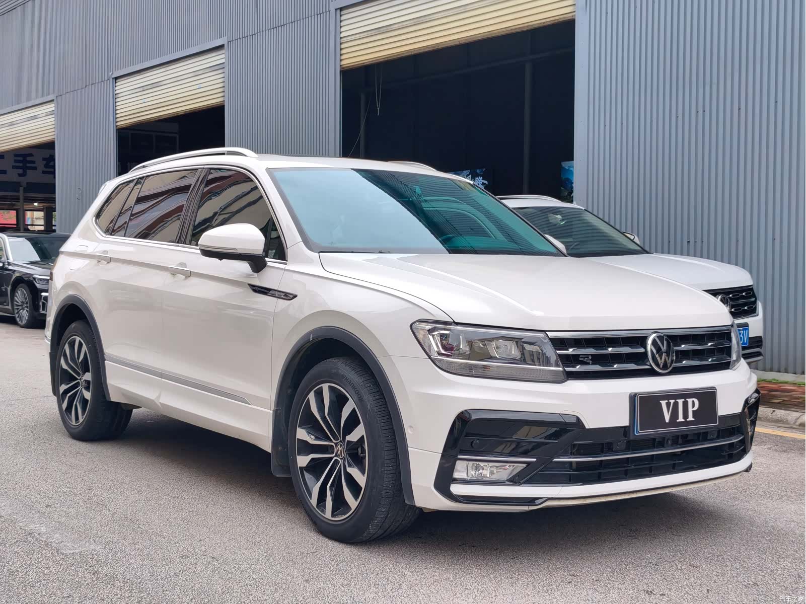 Volkswagen Tiguan L, 2021 3