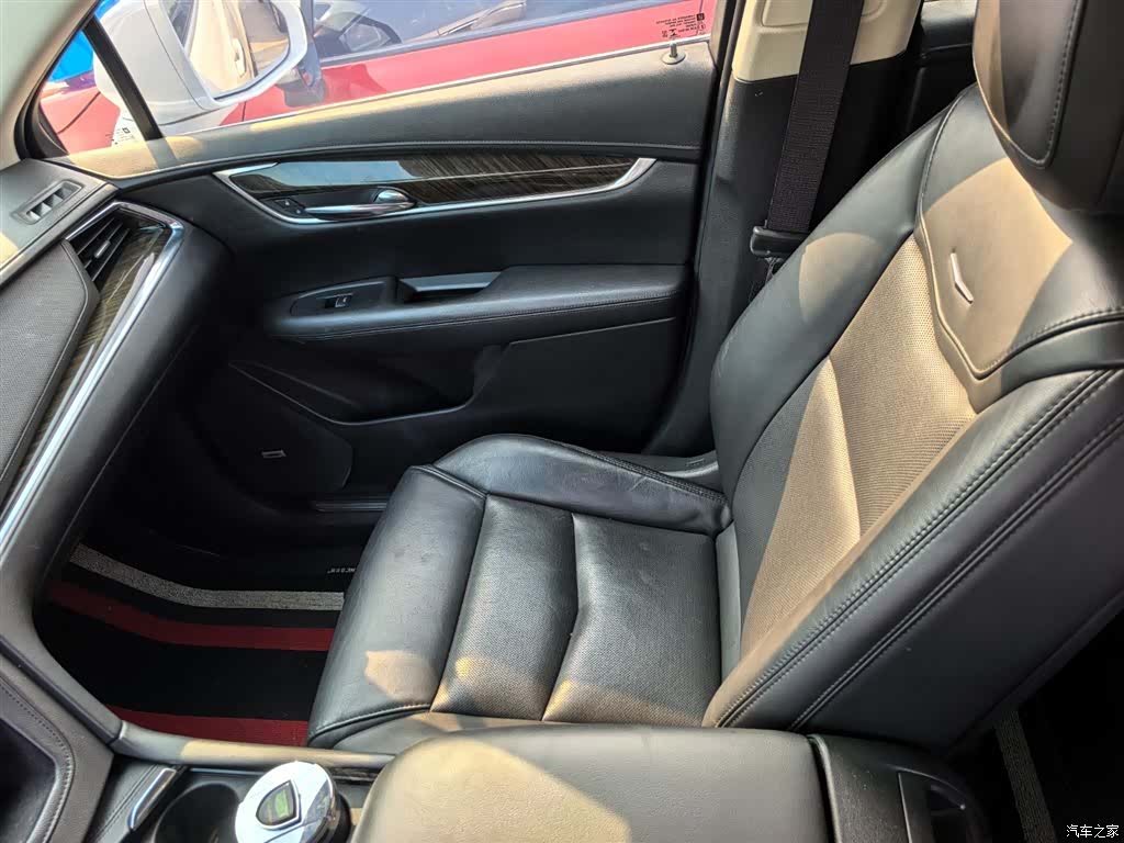 Cadillac XT5, 2018 12