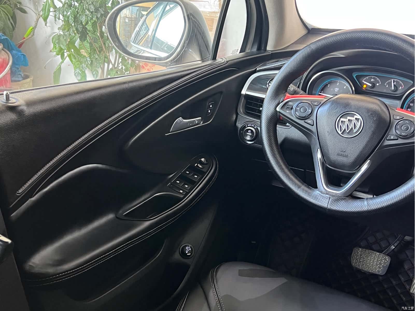 Buick Envision Plus, 2015 13
