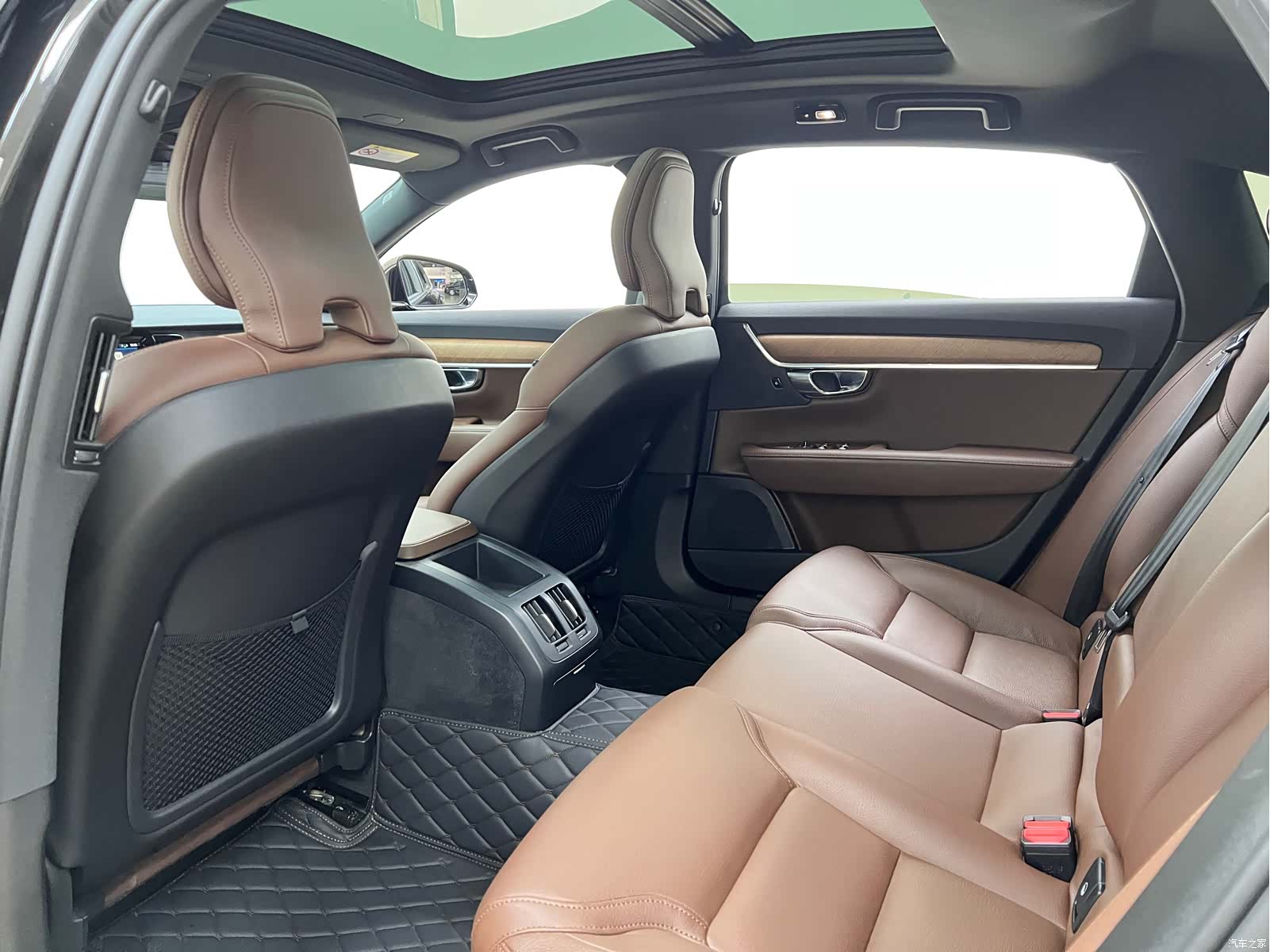 Volvo S90, 2024 17