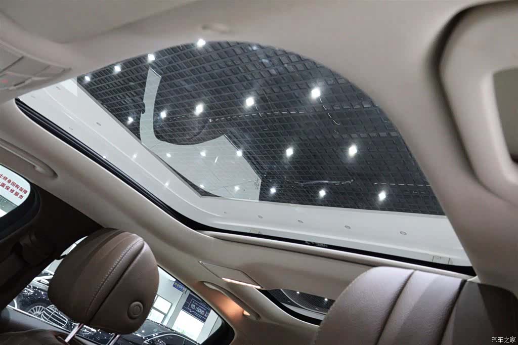 Mercedes-Benz E-Class, 2021 21