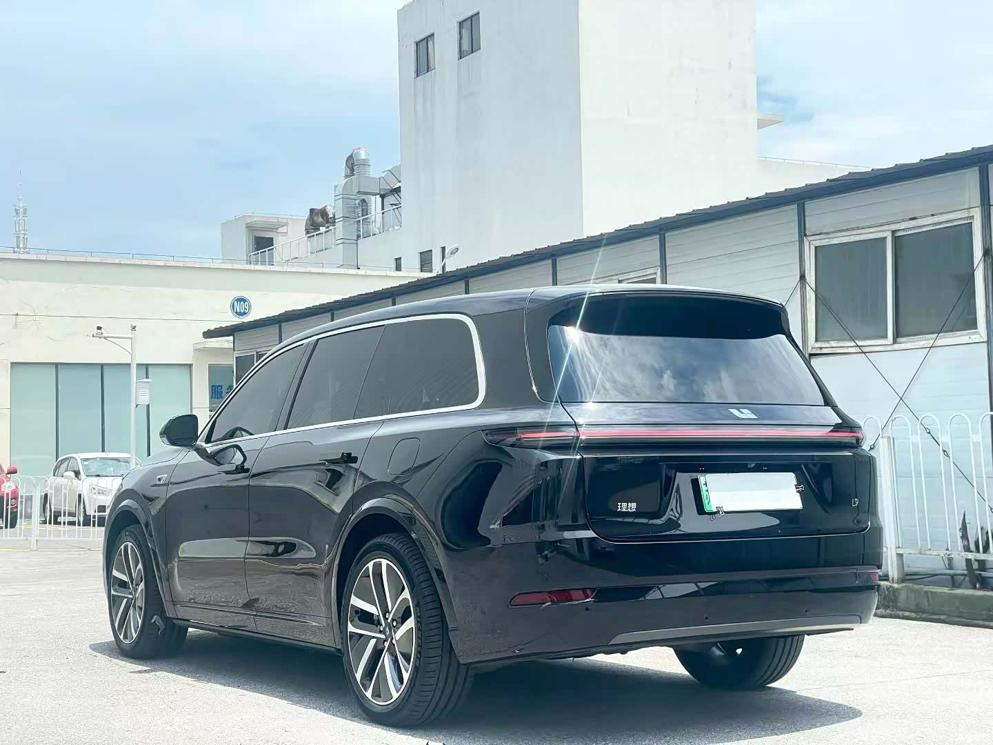 Li Auto L9, 2022 3