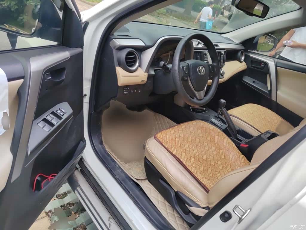 Toyota RAV4, 2018 14