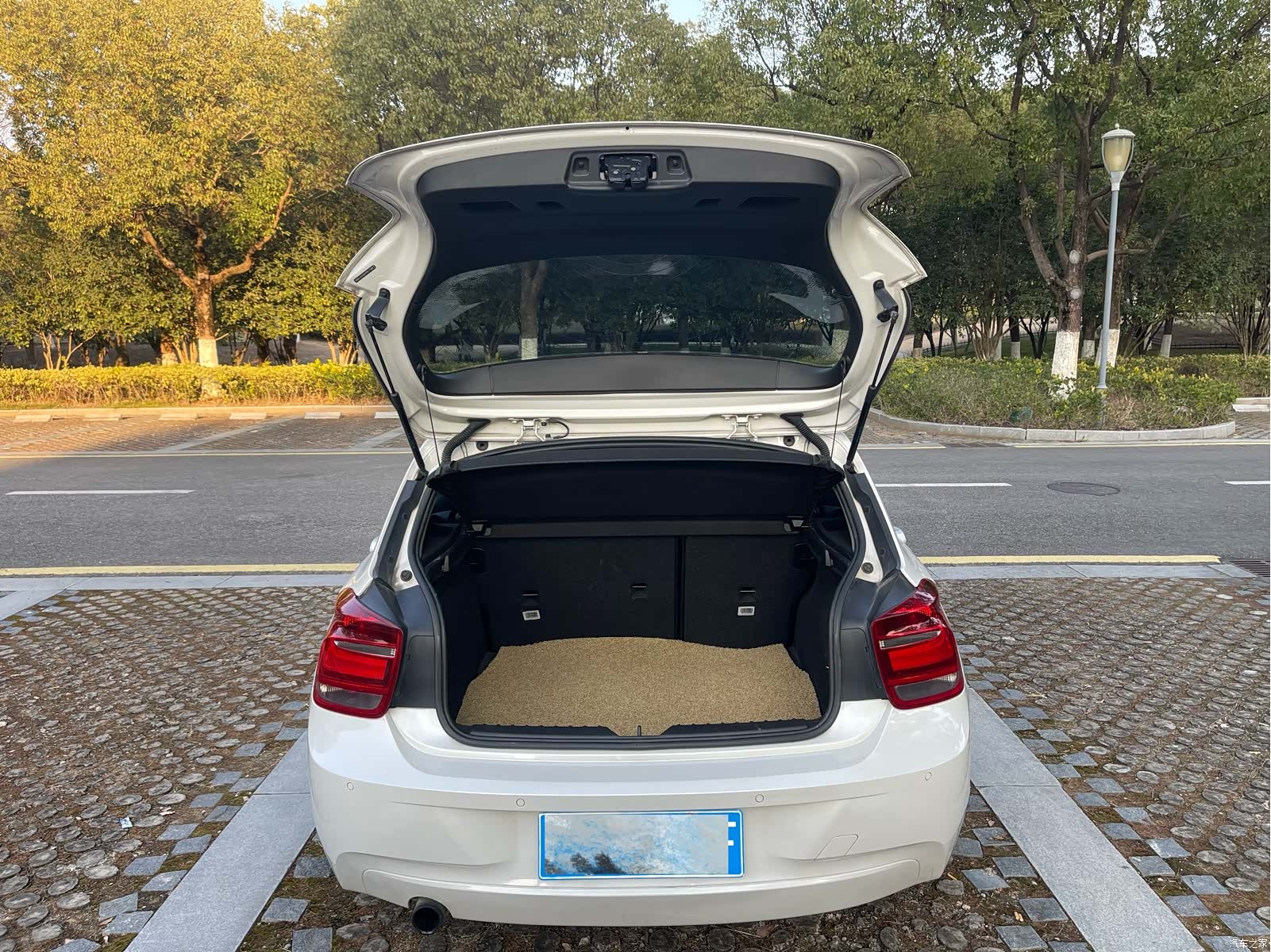 BMW 1 Series, 2015 23
