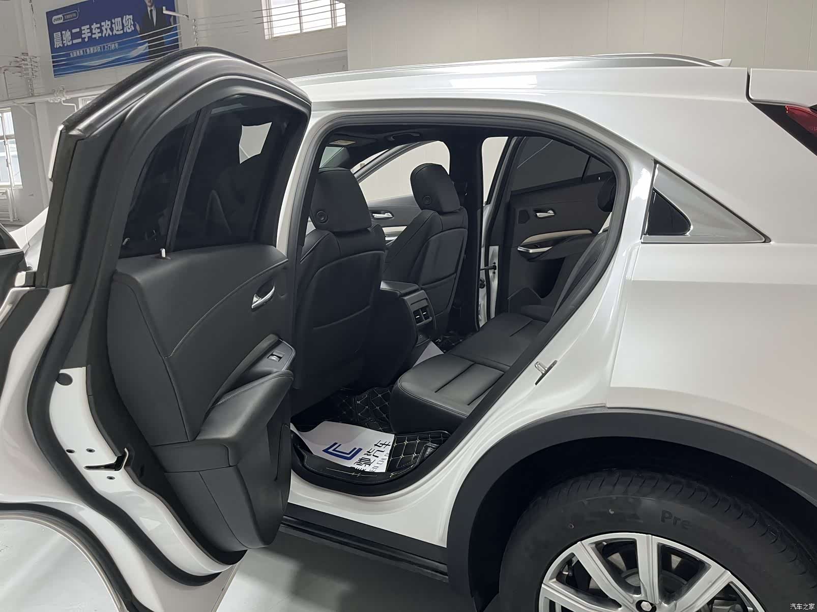 Cadillac XT4, 2021 12