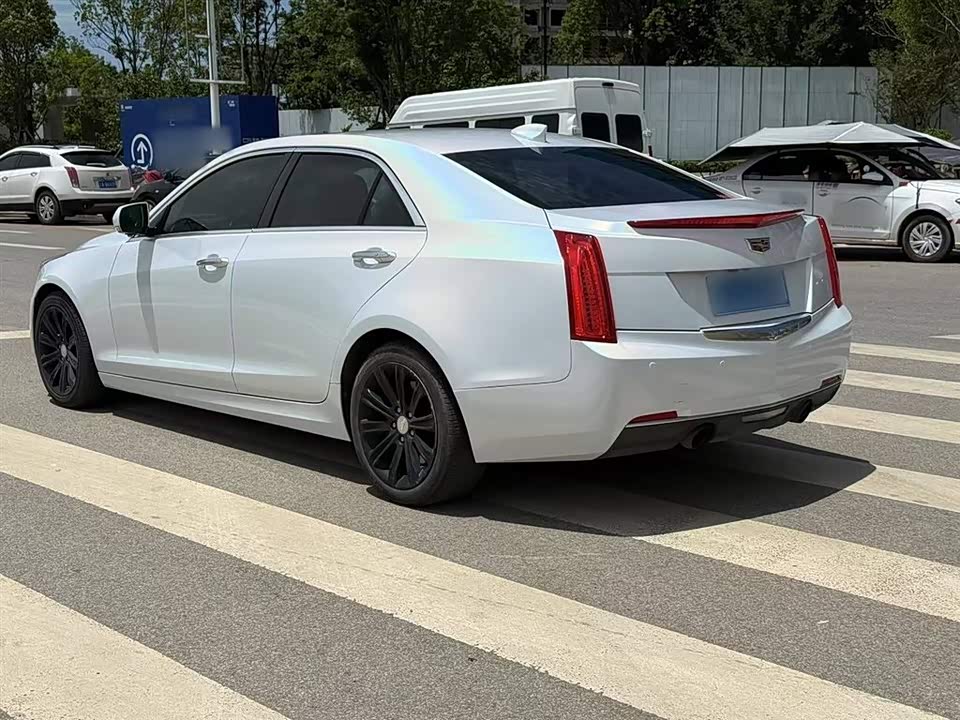 Cadillac ATS-L