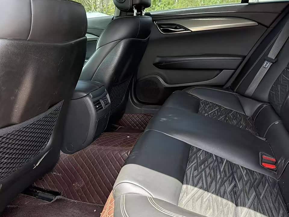 Cadillac ATS-L