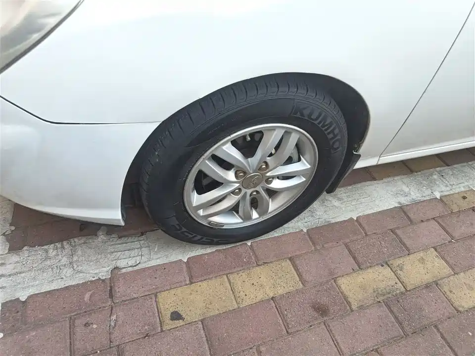 Hyundai Yuedong